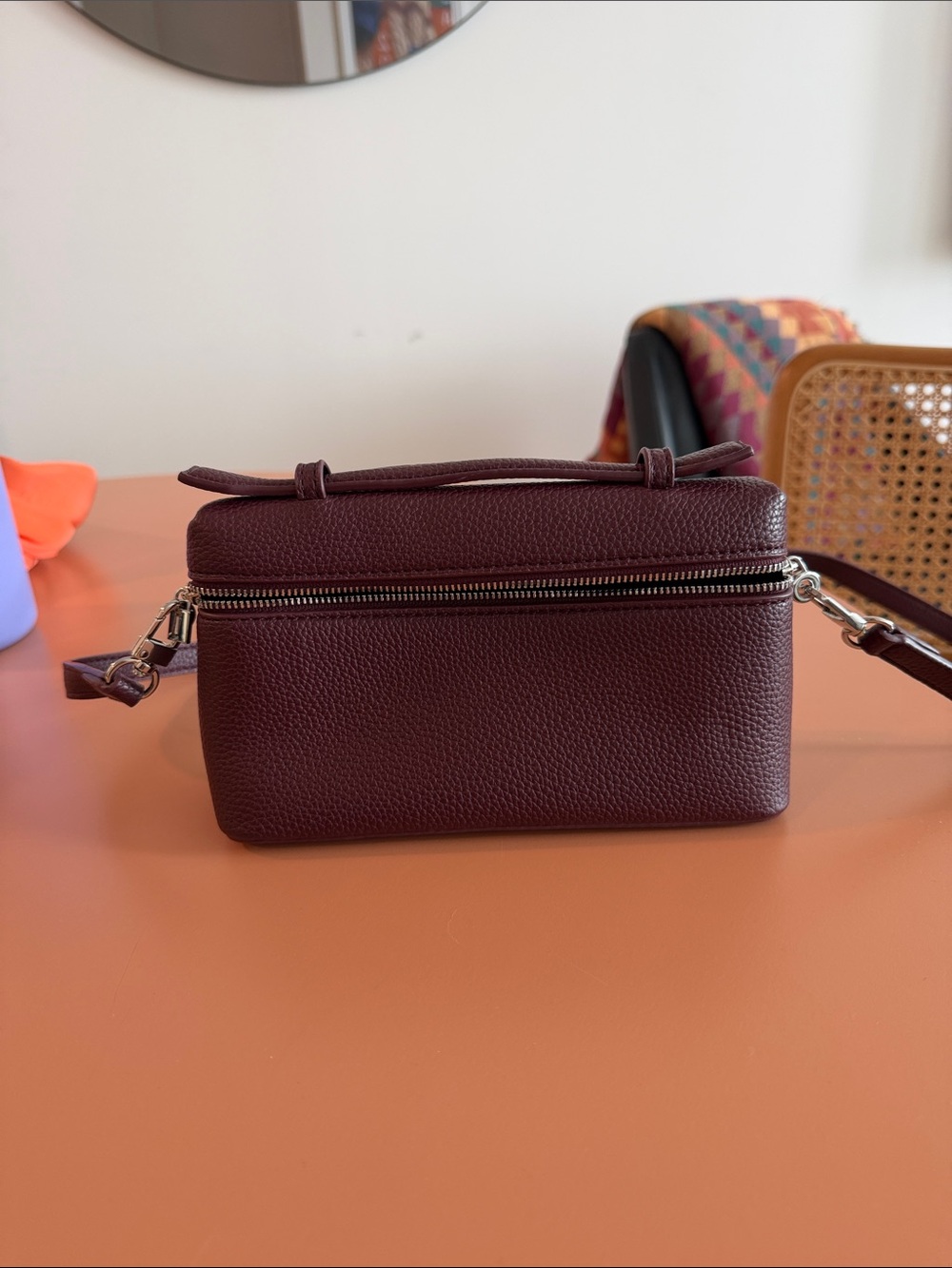 Women's Pebbled Leather Crossbody Bag - Burgundy